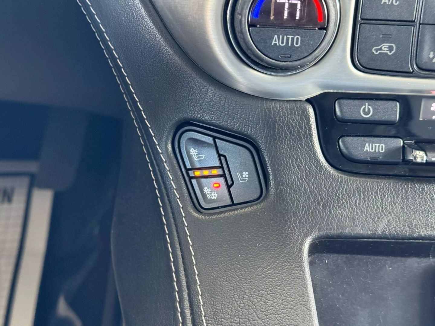 2018 Gmc Yukon - Image 31