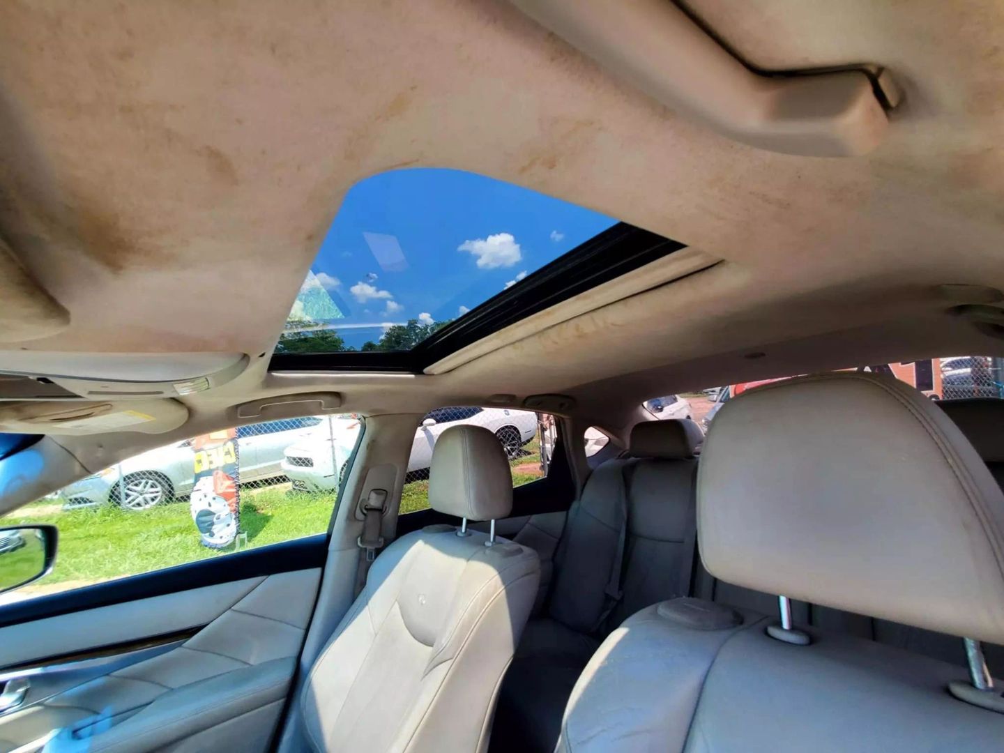 2011 Infiniti M37 Base