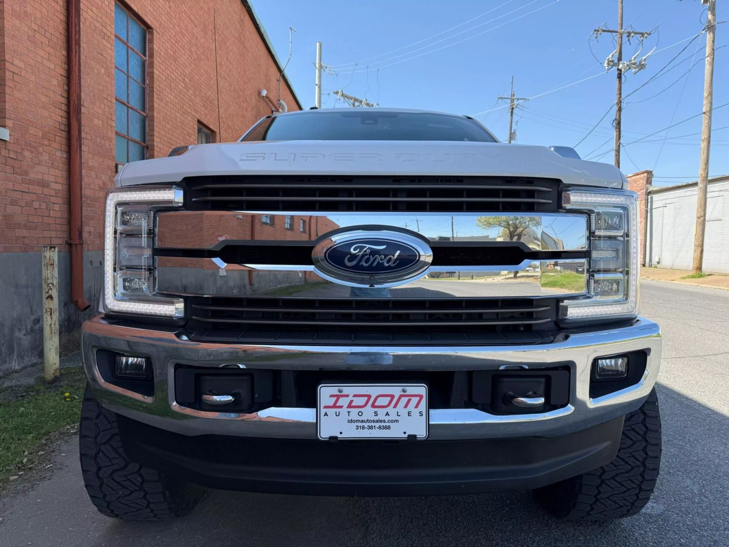 2018 Ford F250 Super Duty Crew Cab - Image 10