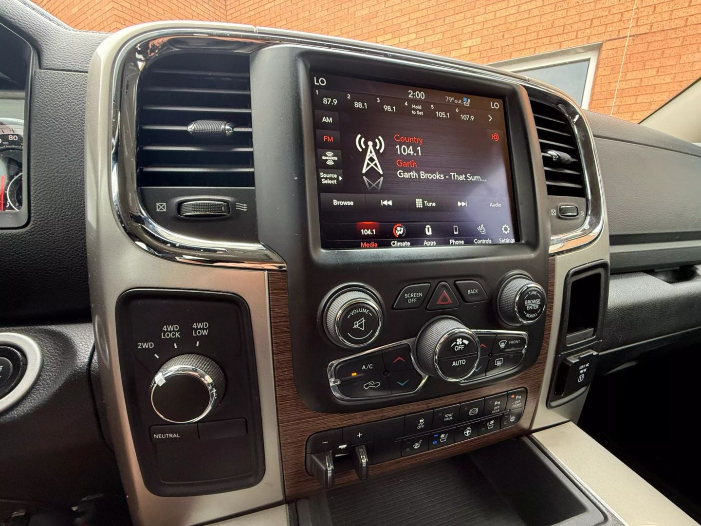 2018 Ram 2500 Crew Cab - Image 31
