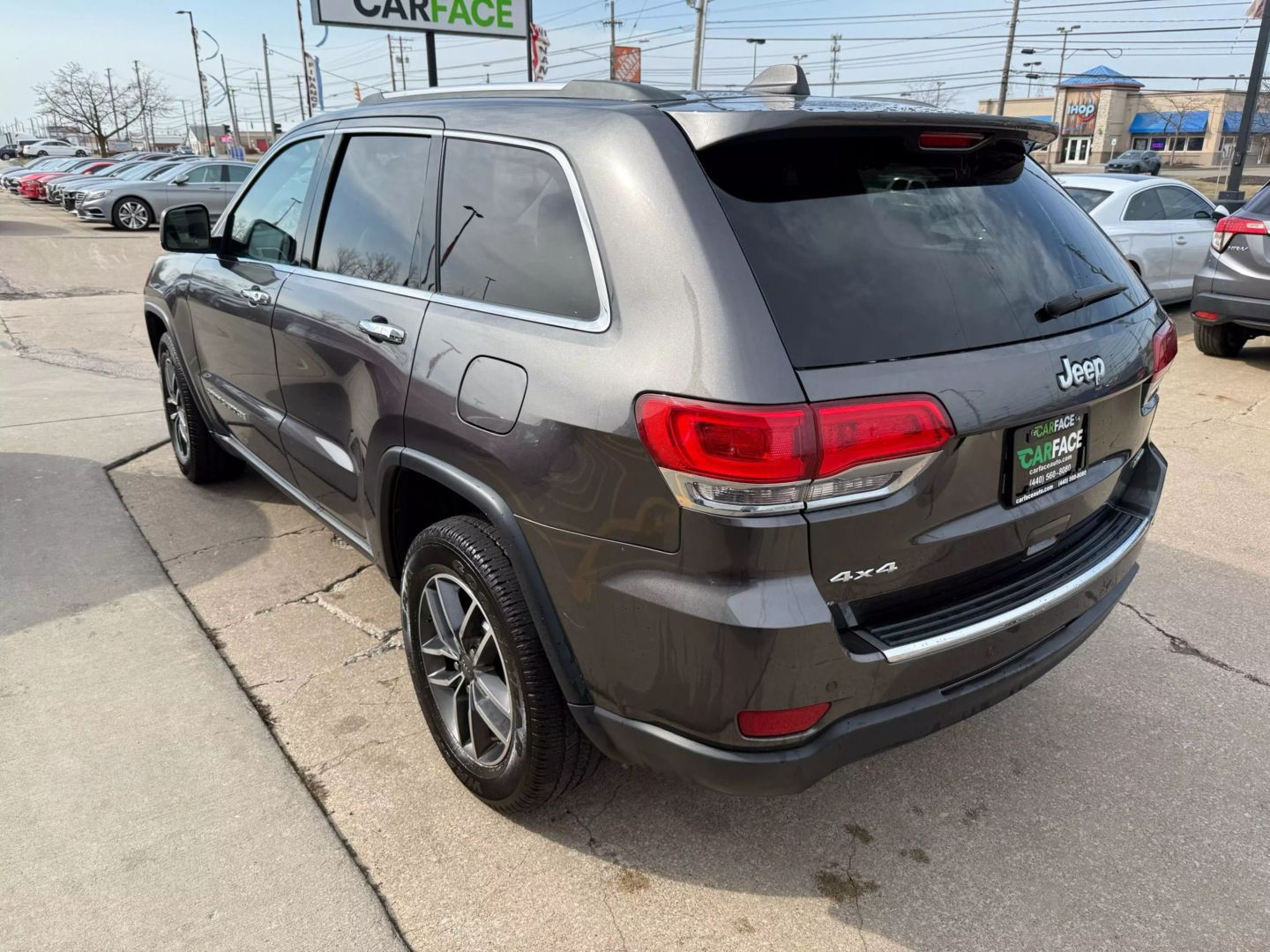 2019 Jeep Grand Cherokee - Image 7