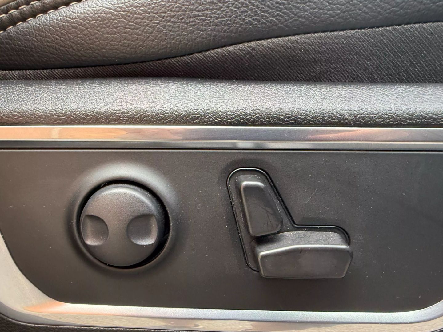 2024 Ram 1500 Crew Cab - Image 21