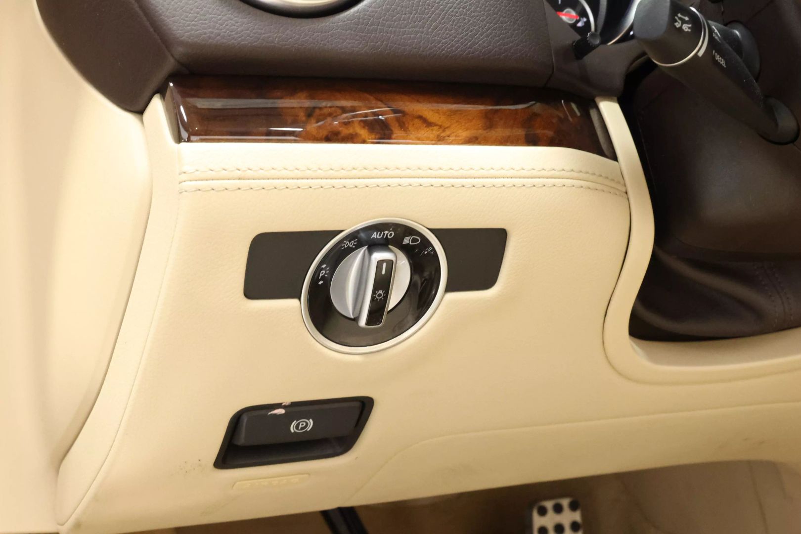 2017 Mercedes-benz Sl - Image 19
