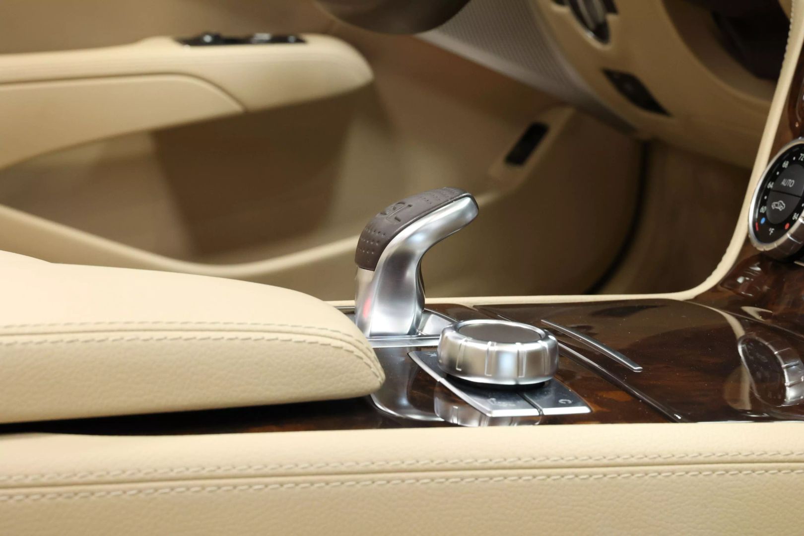 2017 Mercedes-benz Sl - Image 68
