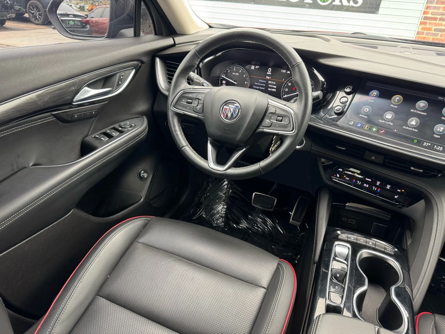 2023 Buick Envision - Image 15