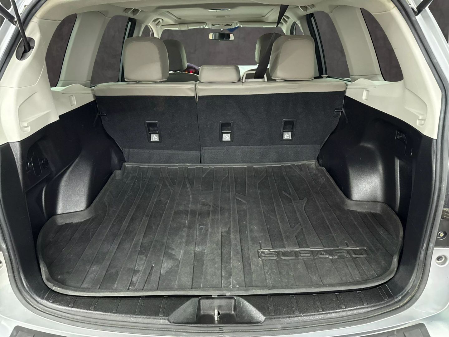 2015 Subaru Forester - Image 12