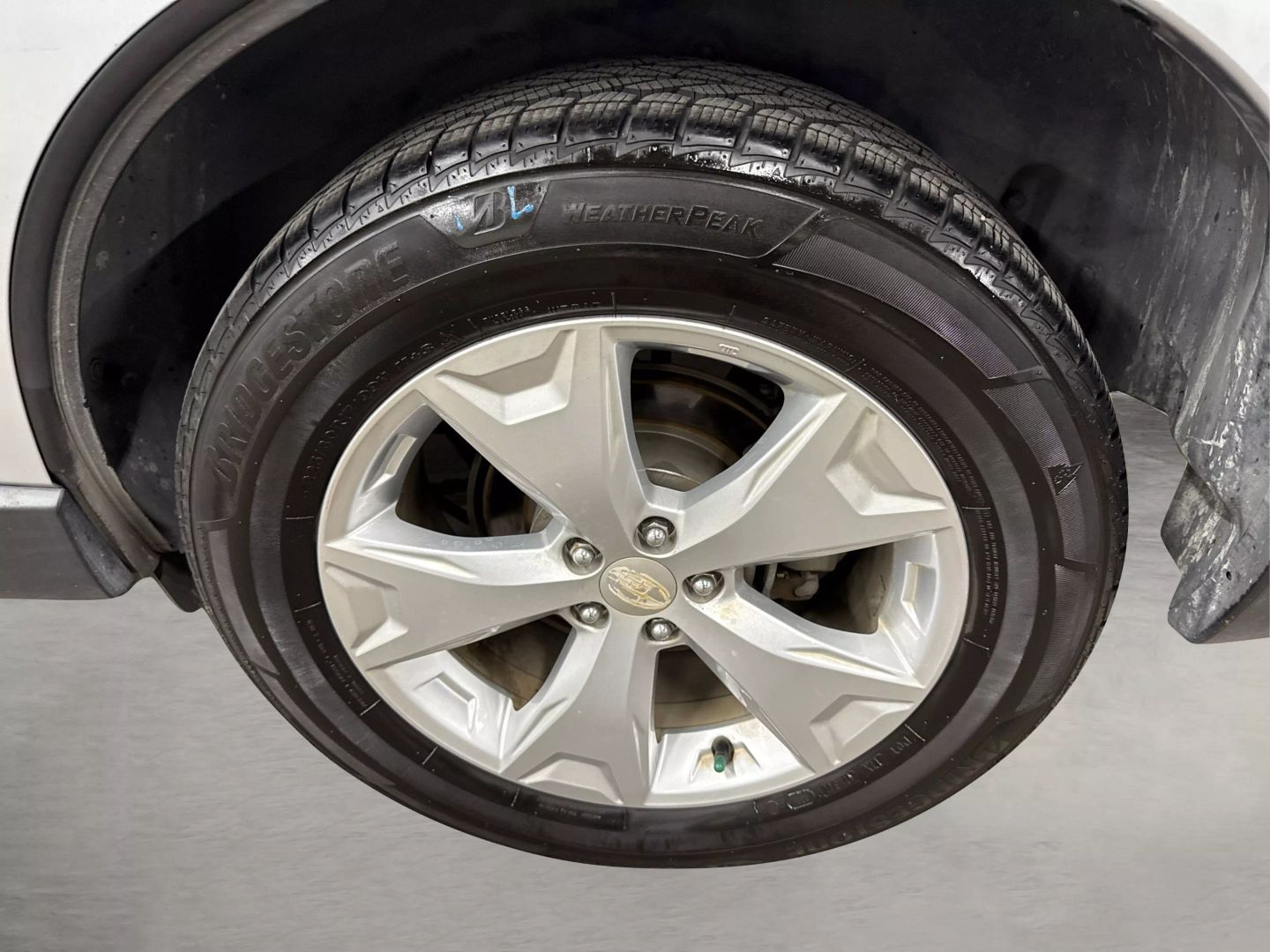 2015 Subaru Forester - Image 17
