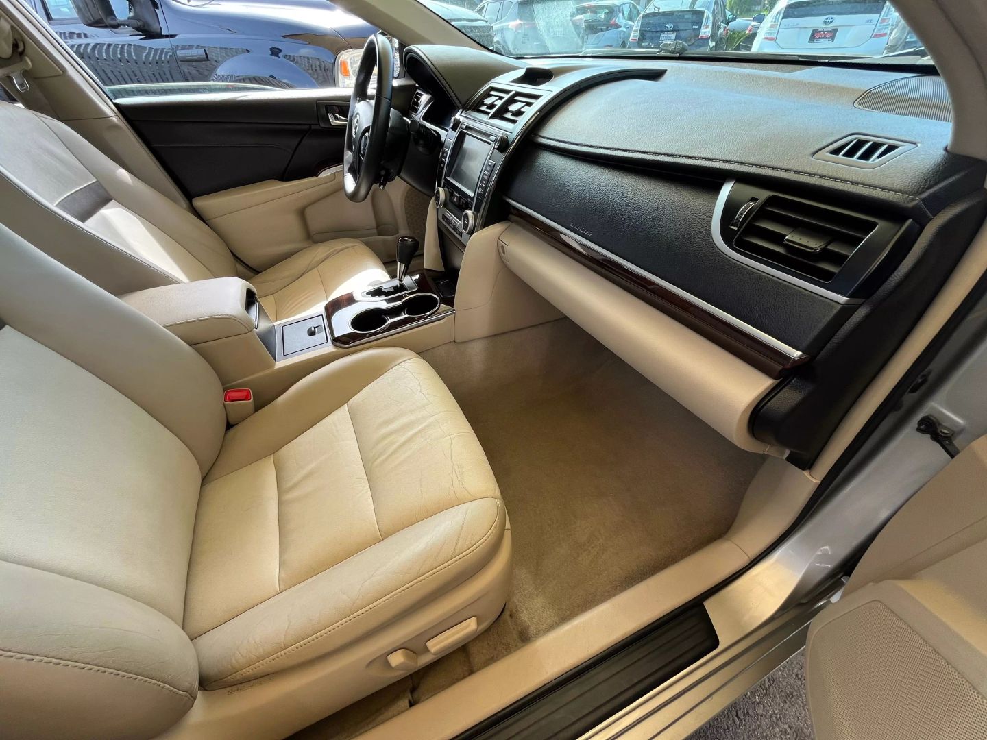2014 Toyota Camry  Vin: 4t4bf1fk4er386011 Stock Id: 386011 - Image 13