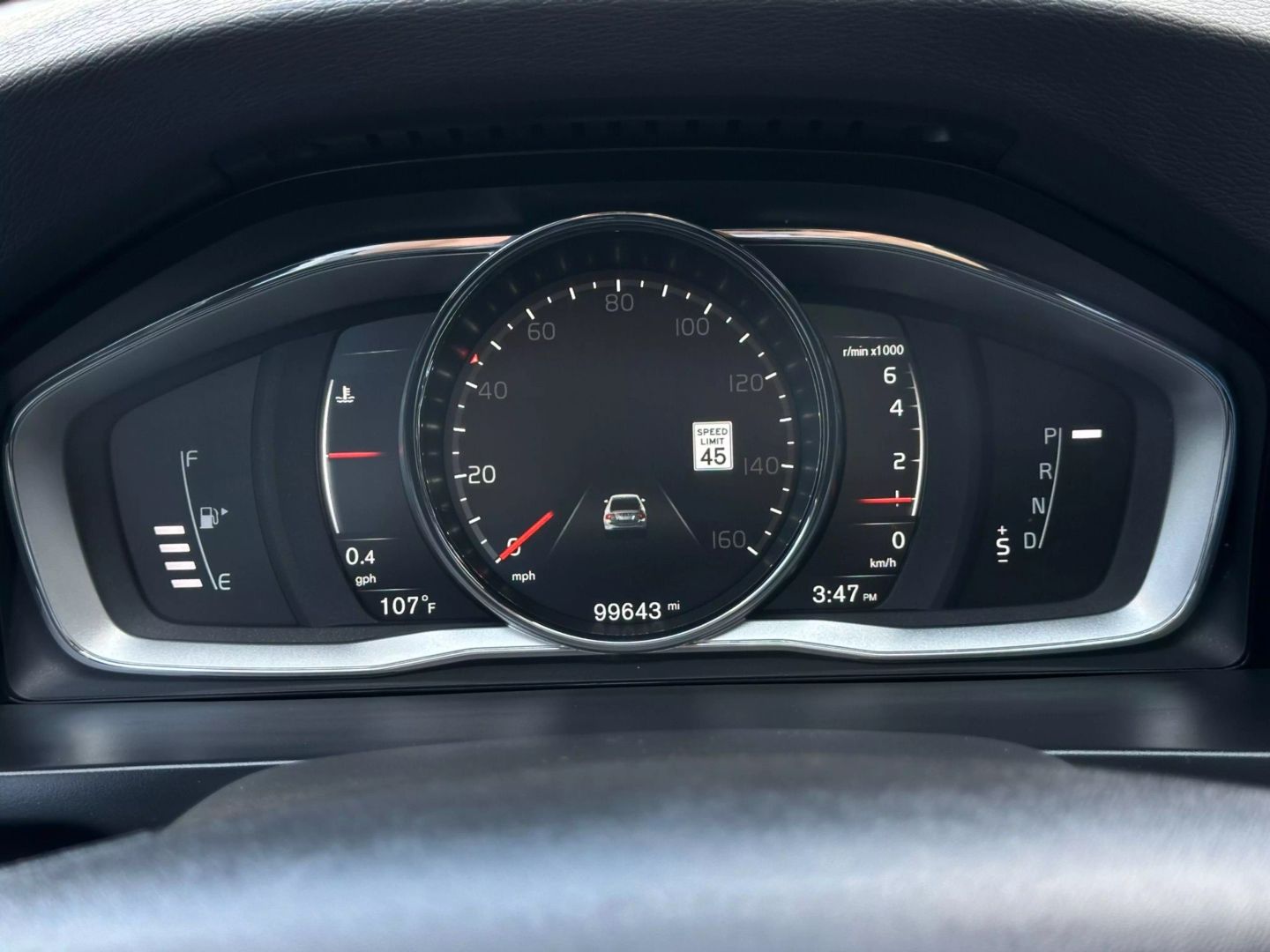 2017 Volvo S60 - Image 30