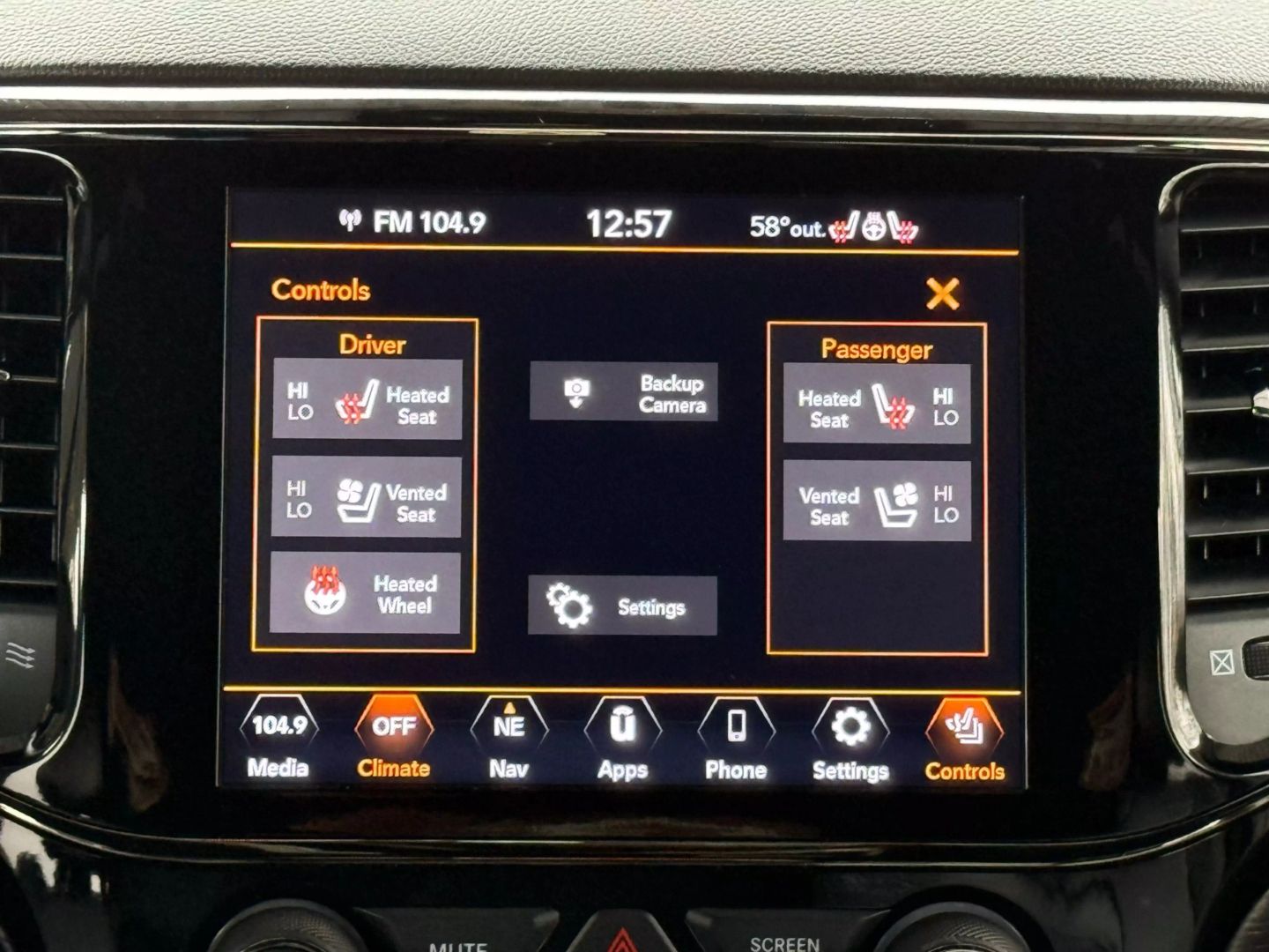 2020 Jeep Grand Cherokee - Image 29
