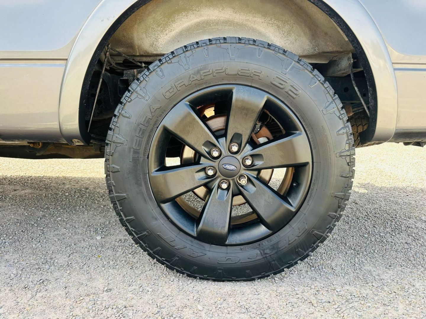 2012 Ford F150 Supercrew Cab - Image 11