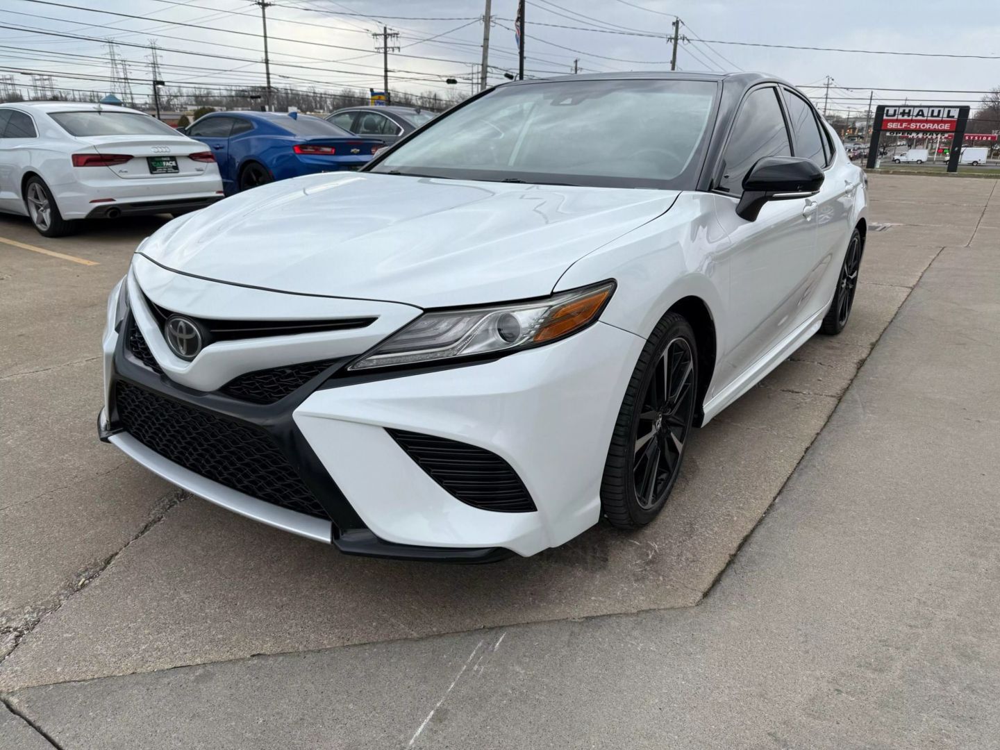 2019 Toyota Camry - Image 5
