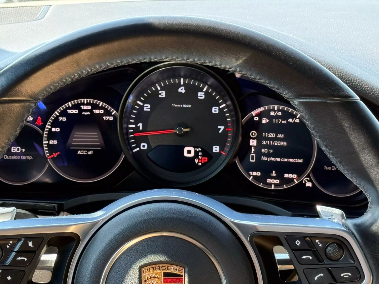 2019 Porsche Cayenne - Image 32