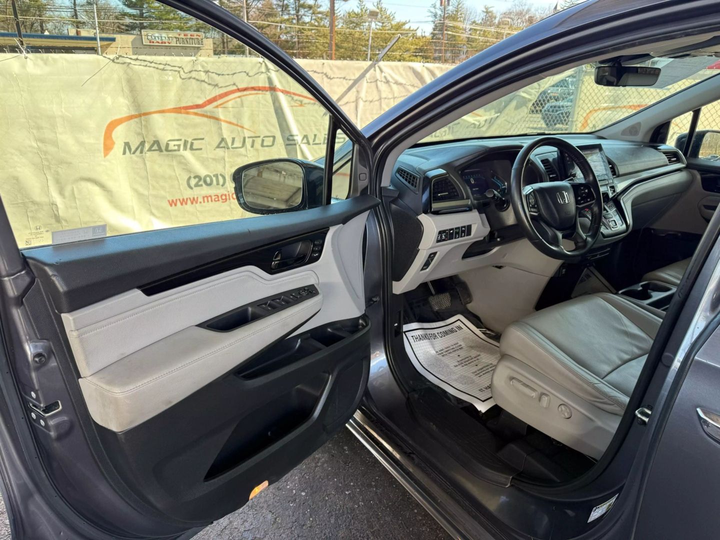 2019 Honda Odyssey - Image 14