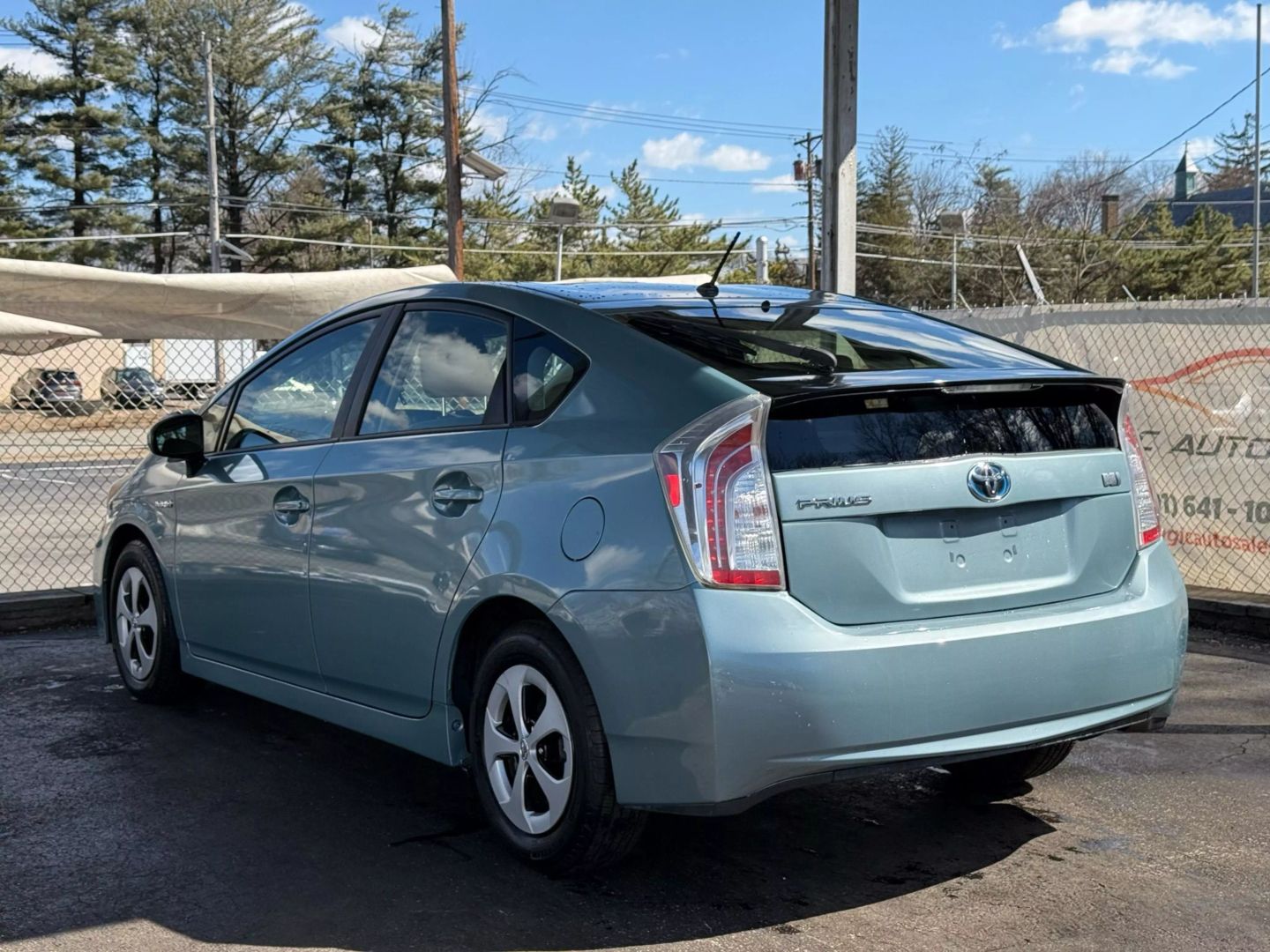 2013 Toyota Prius - Image 9