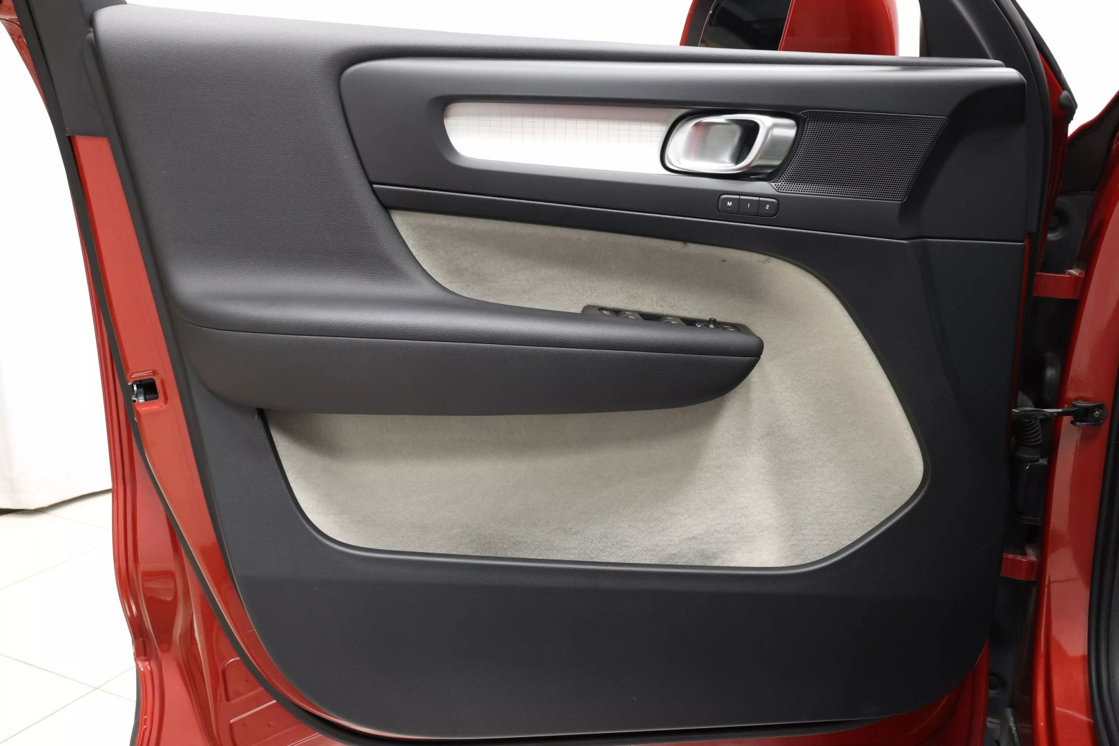 2019 Volvo Xc40 - Image 9