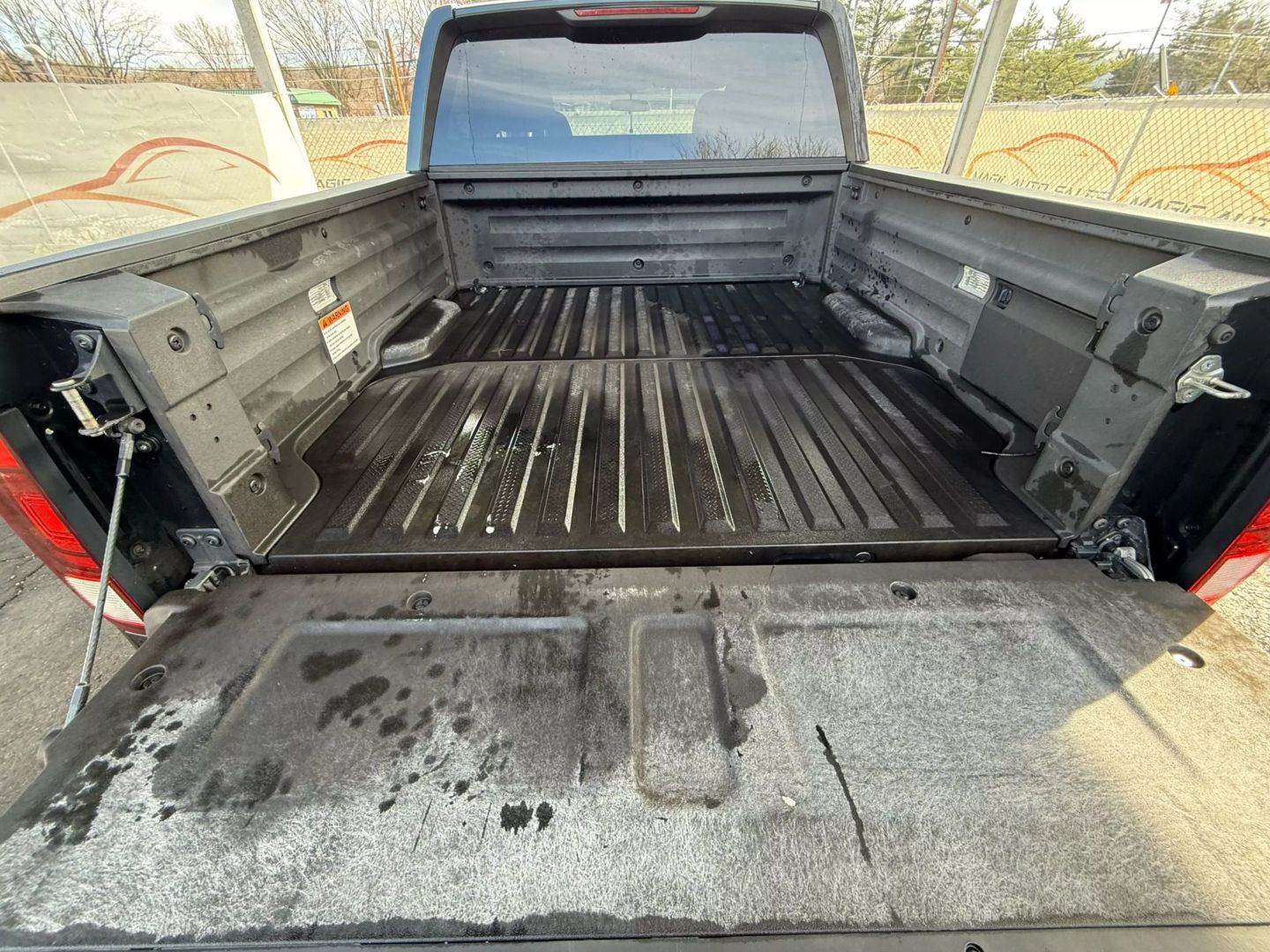2019 Honda Ridgeline - Image 20