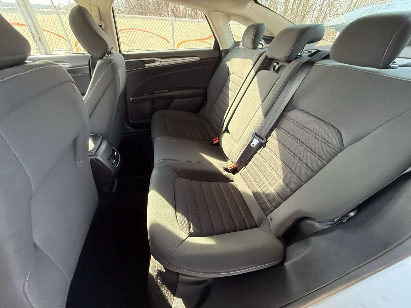 2020 Ford Fusion - Image 19