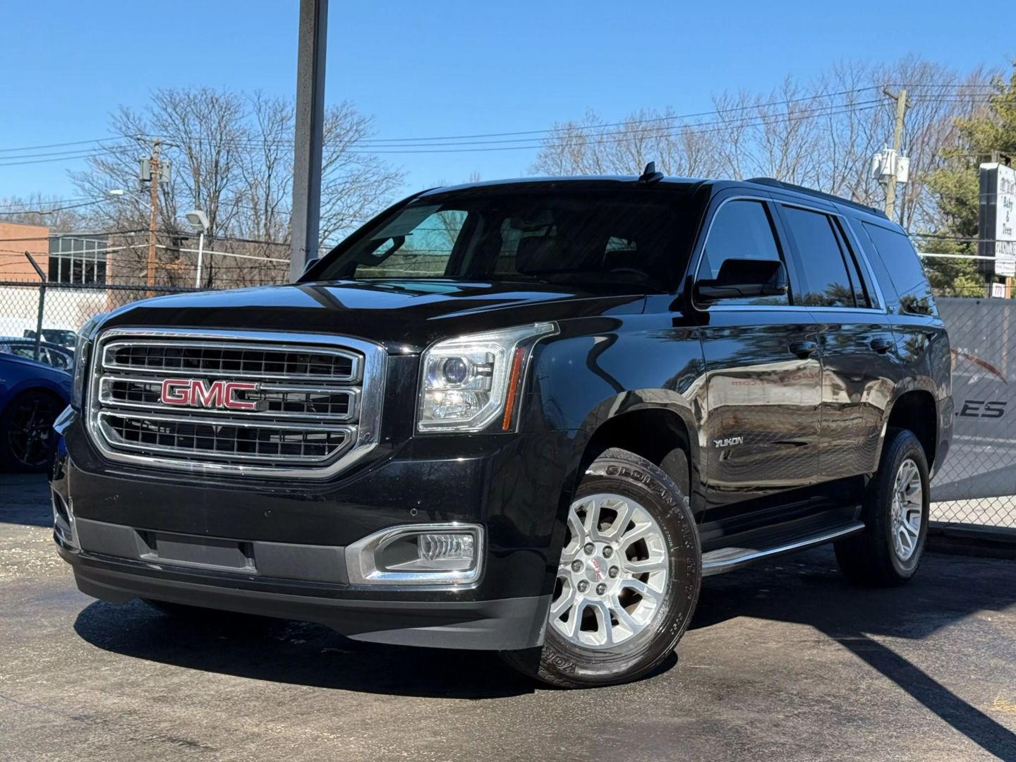 2017 Gmc Yukon - Image 1