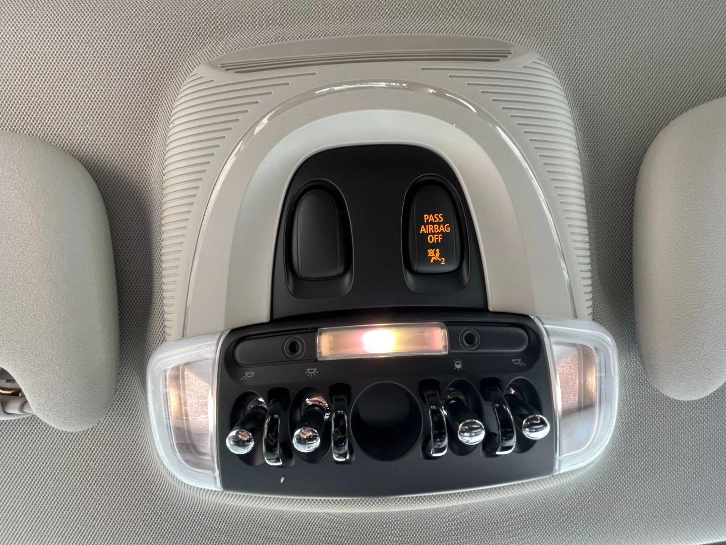 2015 Mini Hardtop 4 Door  Vin: Wmwxu3c5xf2b61951 Stock Id: B61951 - Image 18