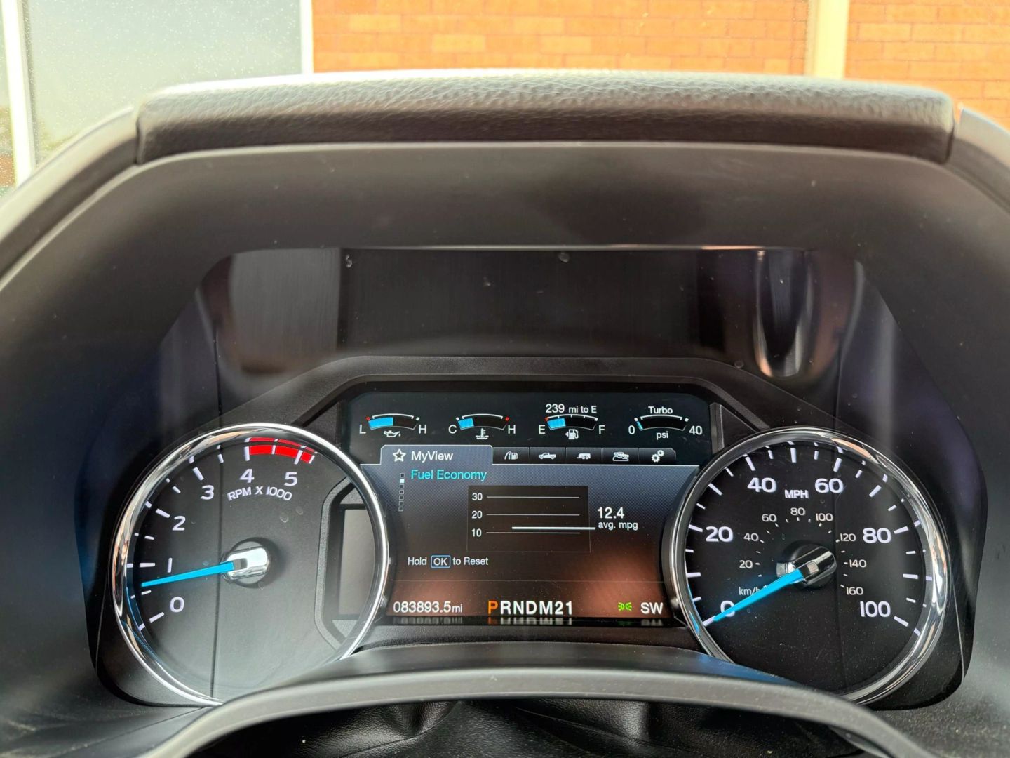 2018 Ford F450 Super Duty Crew Cab - Image 27