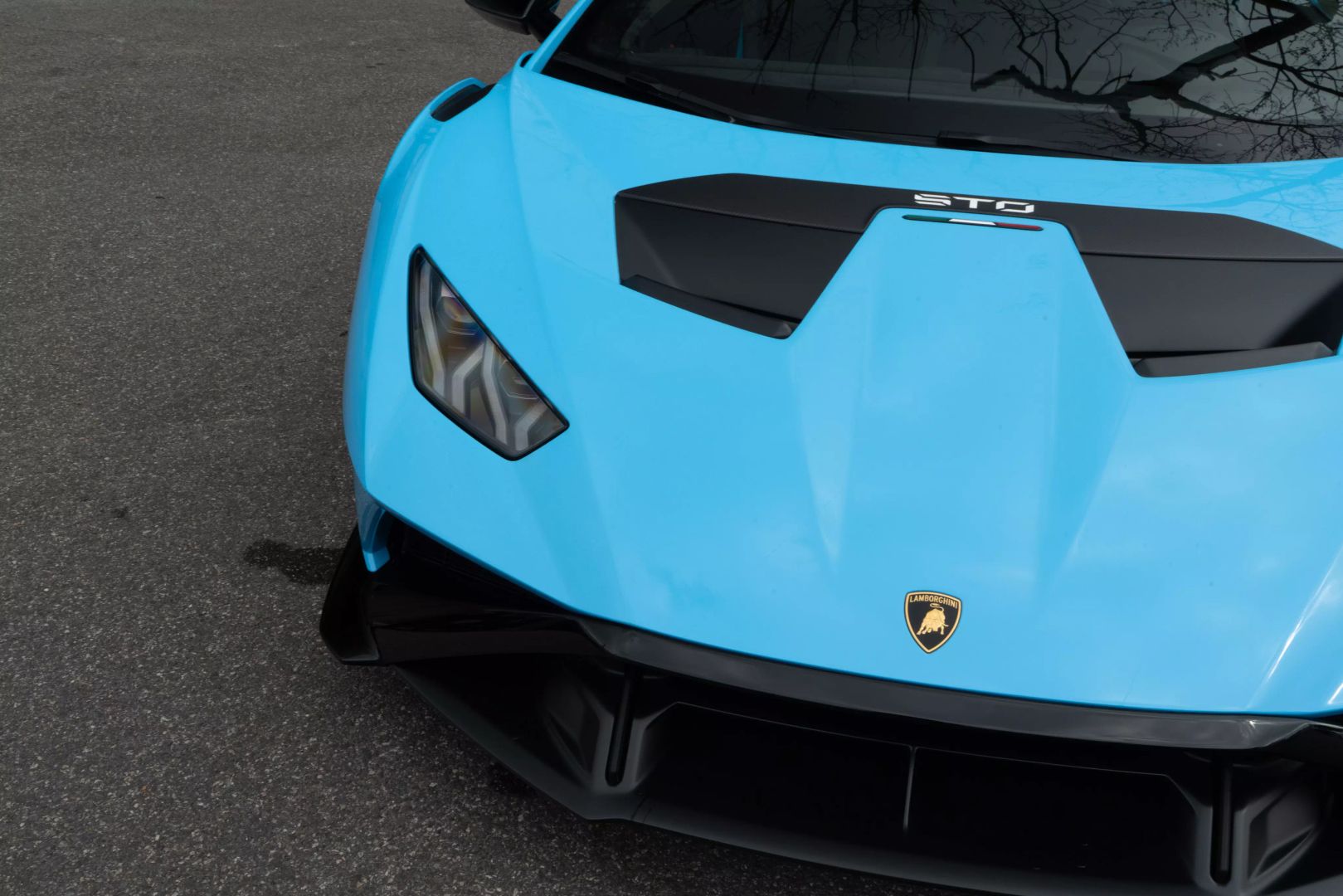 2024 Lamborghini Huracan - Image 5