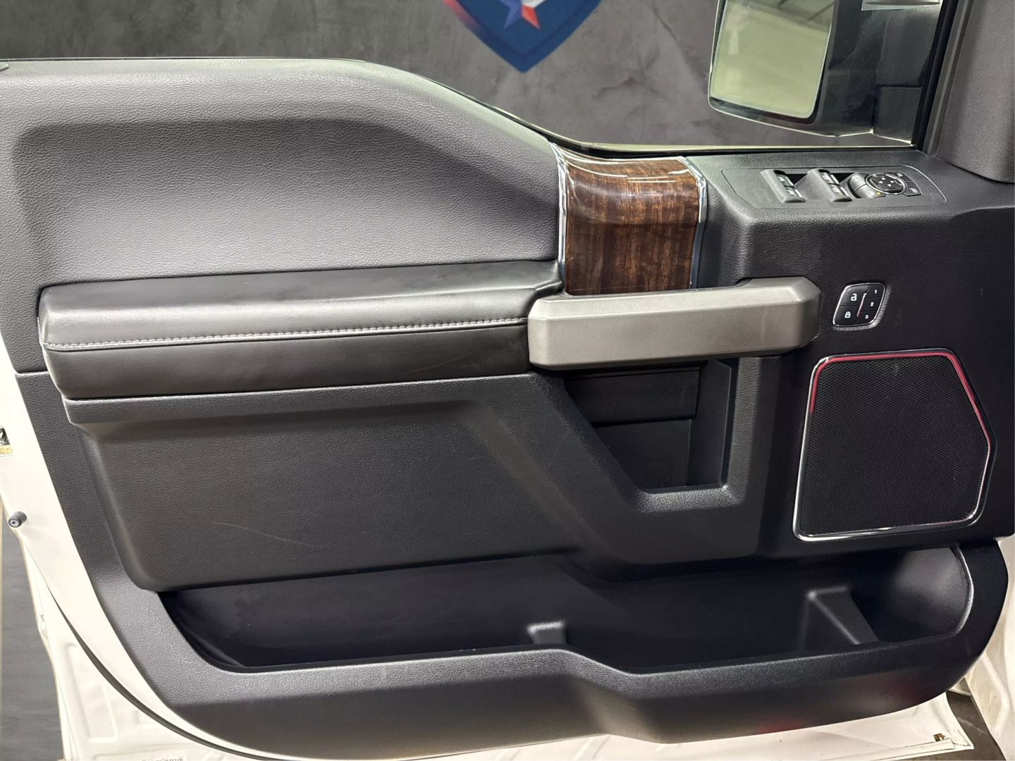 2016 Ford F150 Supercrew Cab - Image 42