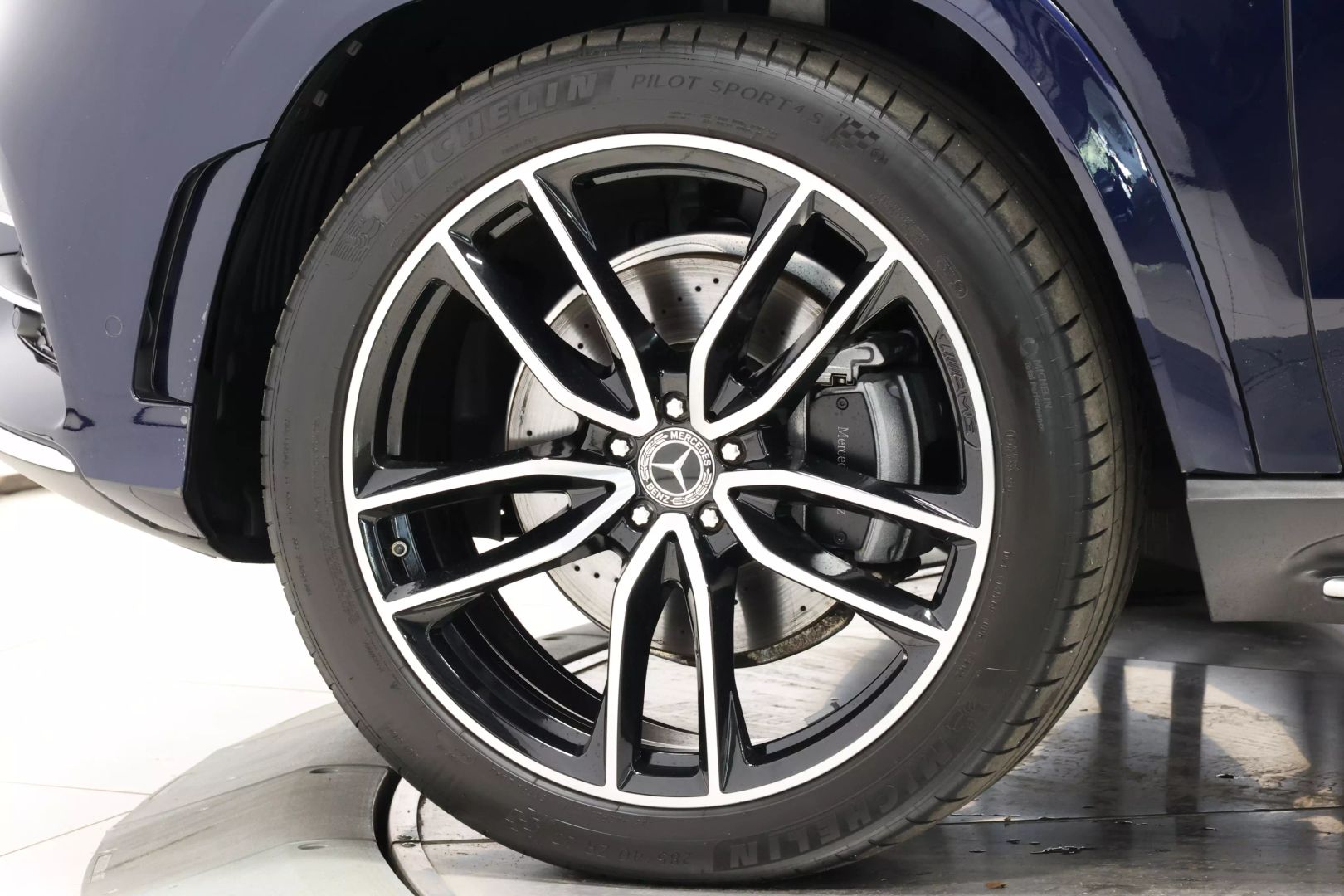 2020 Mercedes-benz Gls - Image 145