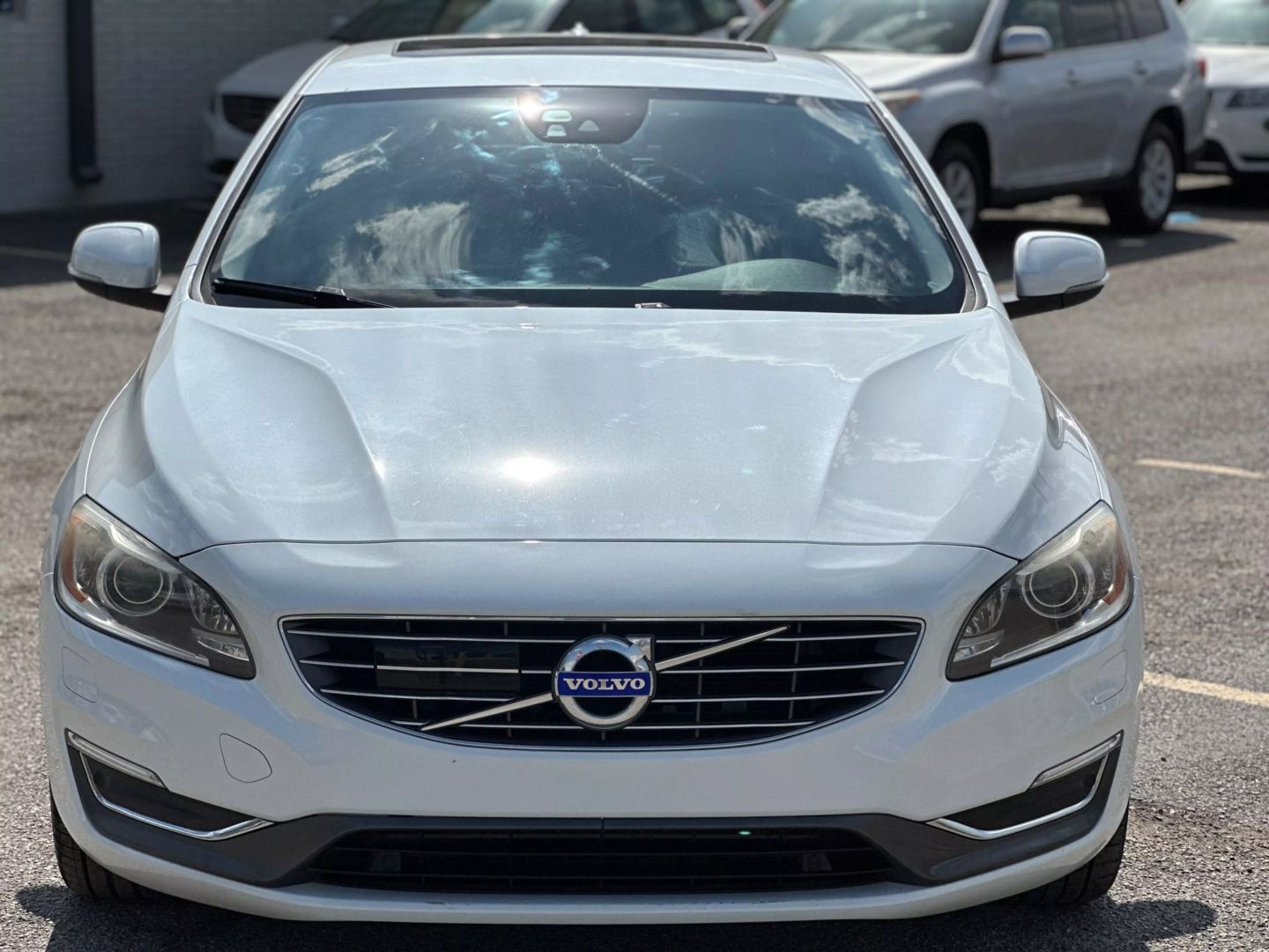 2017 Volvo S60 - Image 10