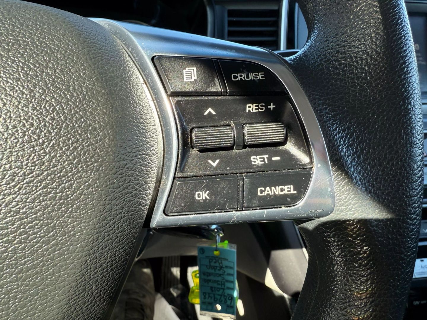 2018 Hyundai Sonata - Image 22