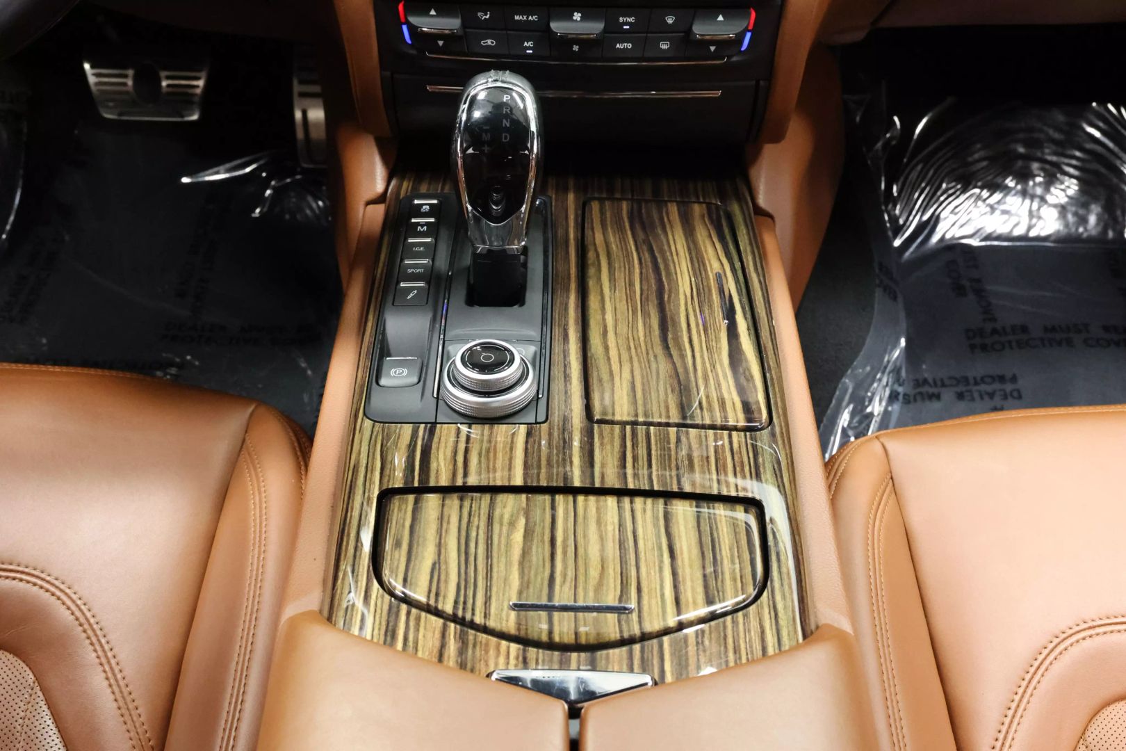 2018 Maserati Quattroporte - Image 40