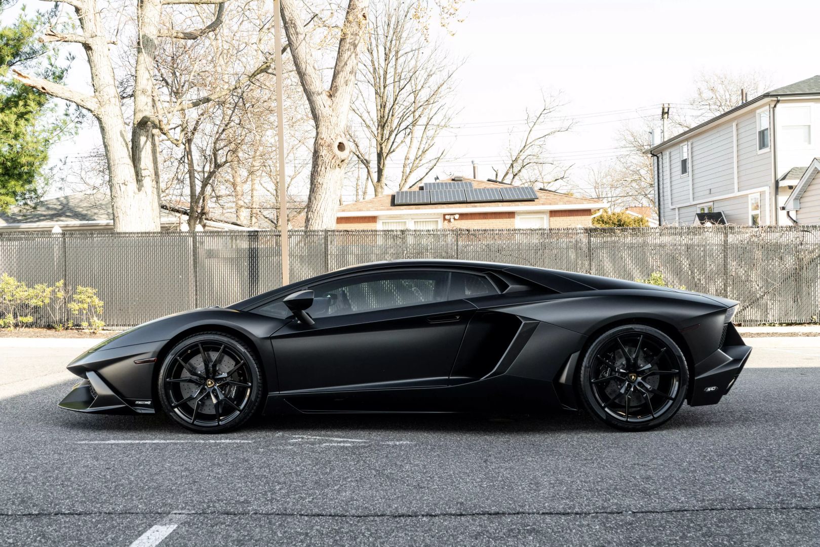 2014 Lamborghini Aventador - Image 19