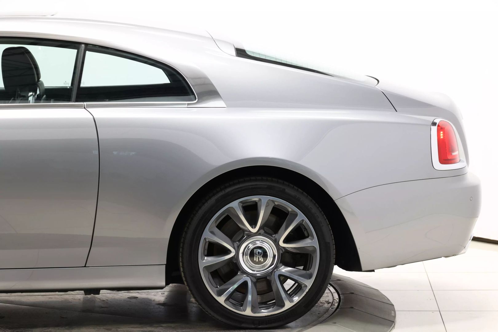 2018 Rolls-royce Wraith - Image 8