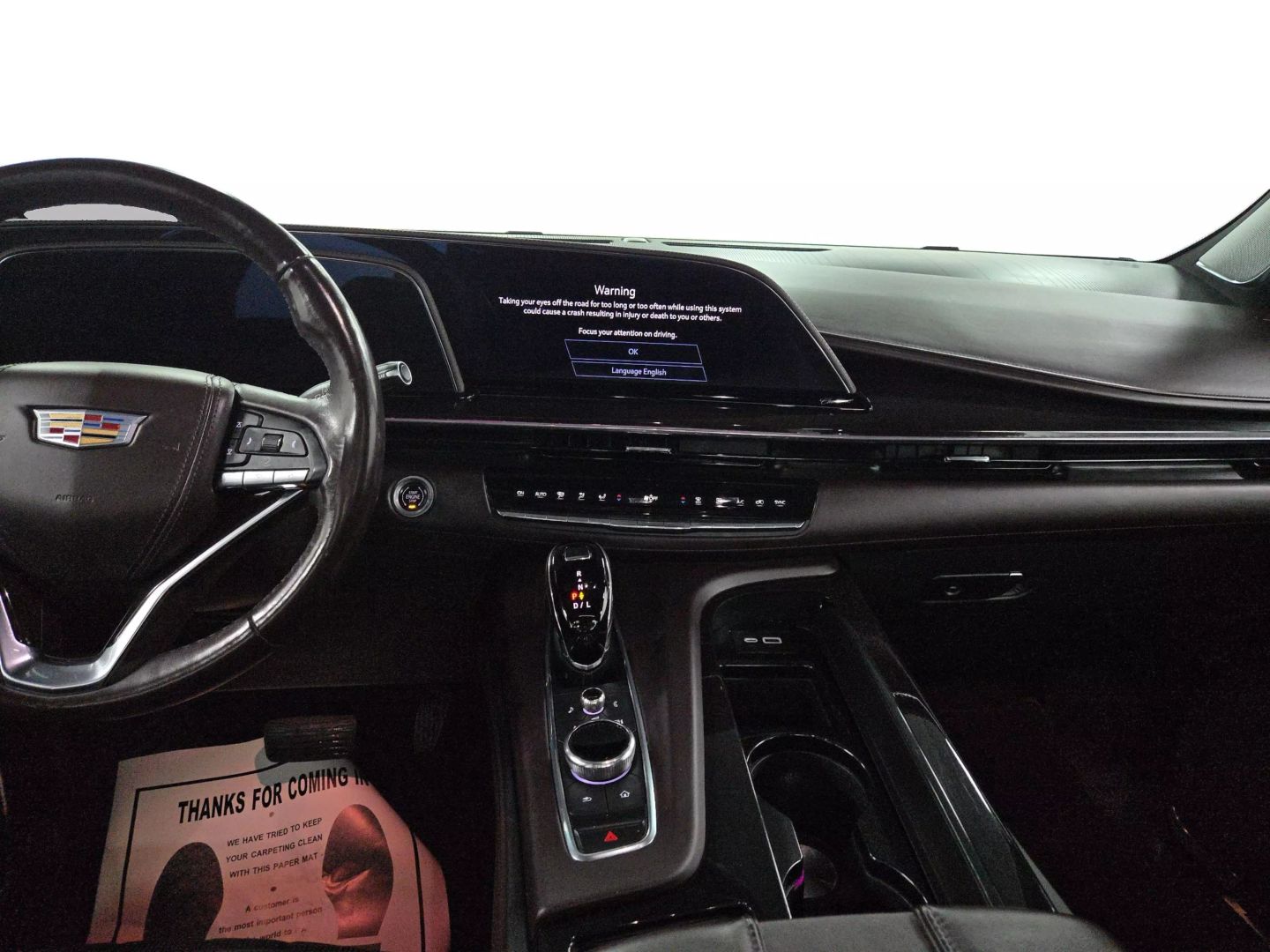2022 Cadillac Escalade - Image 14