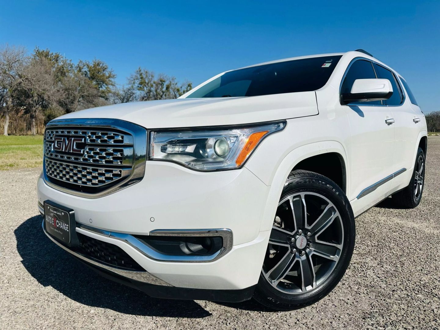 2017 Gmc Acadia - Image 1