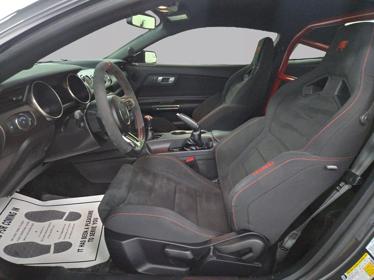 2018 Ford Mustang - Image 9