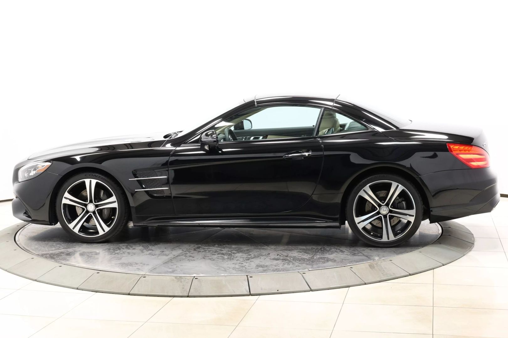 2017 Mercedes-benz Sl - Image 79