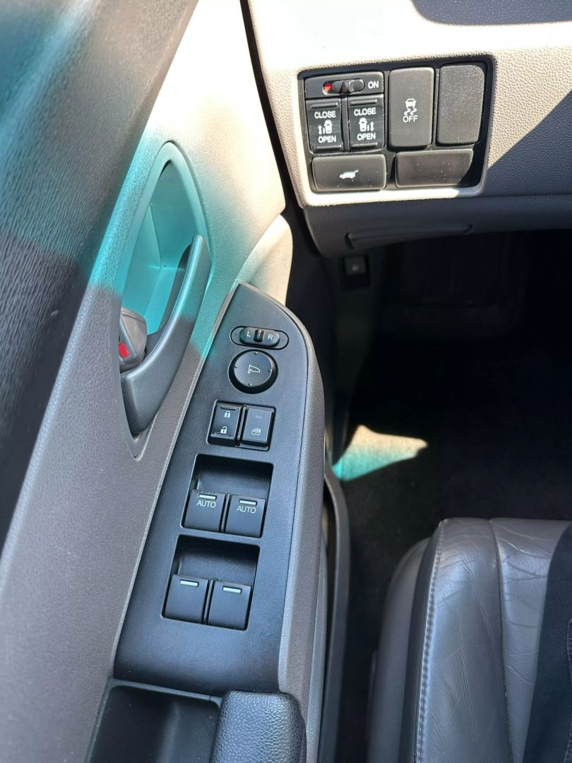 Image 3 of 2013 HONDA ODYSSEY