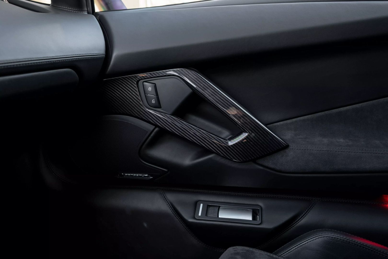 2014 Lamborghini Aventador - Image 78