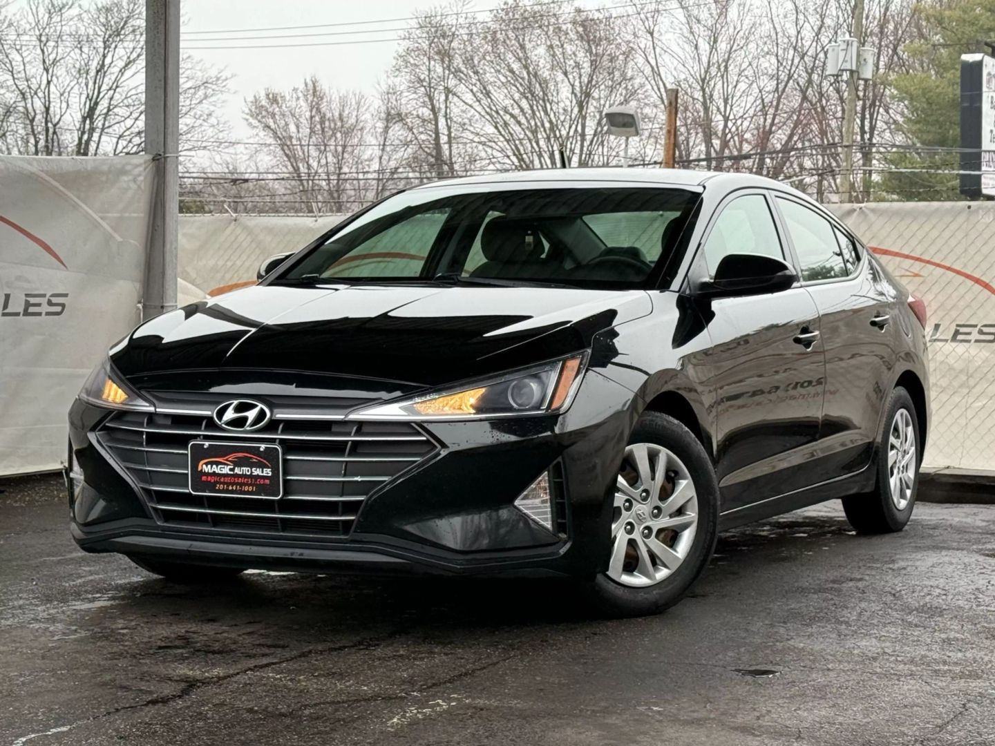 2020 Hyundai Elantra - Image 1