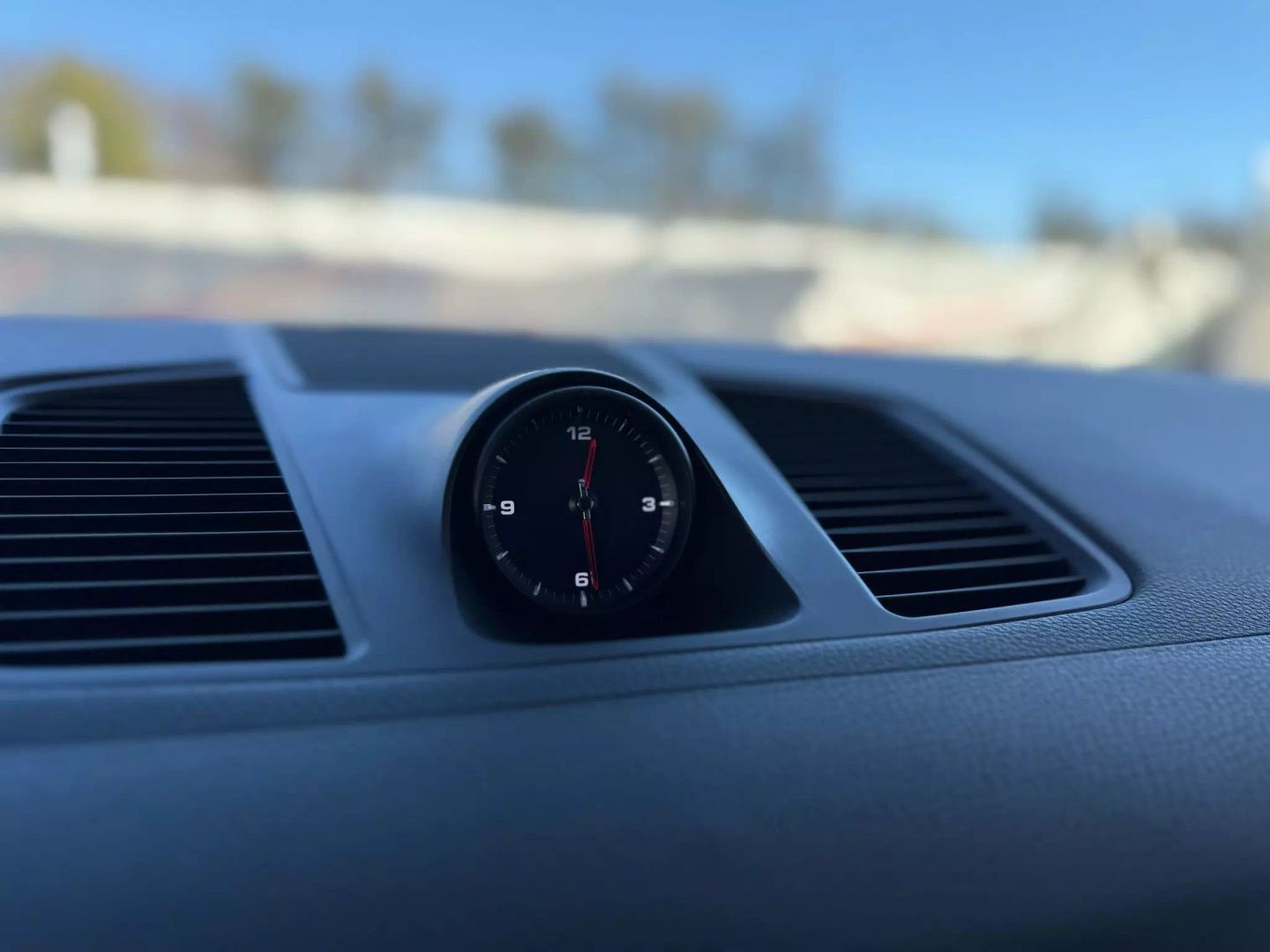2019 Porsche Cayenne - Image 38