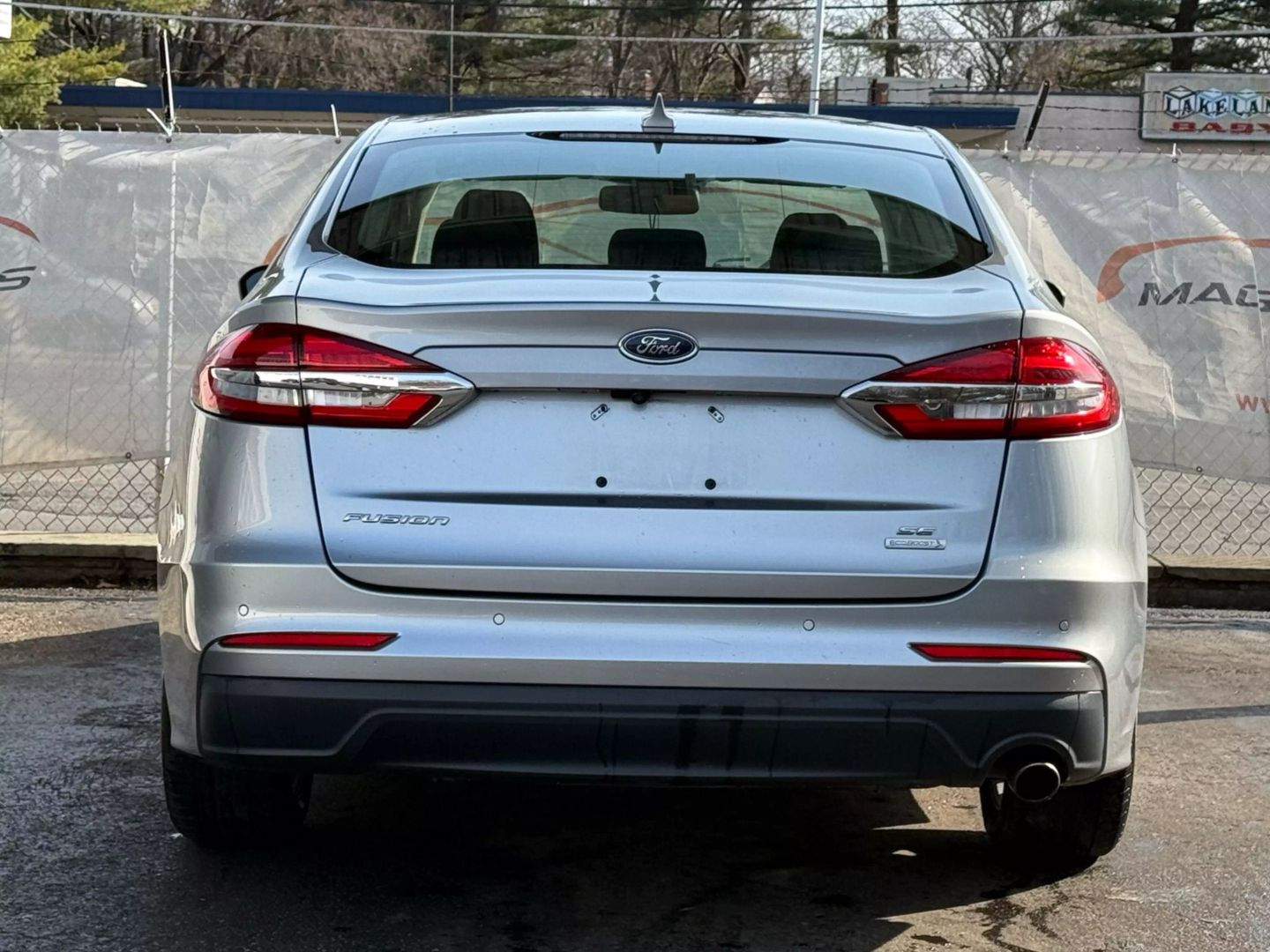 2020 Ford Fusion - Image 10