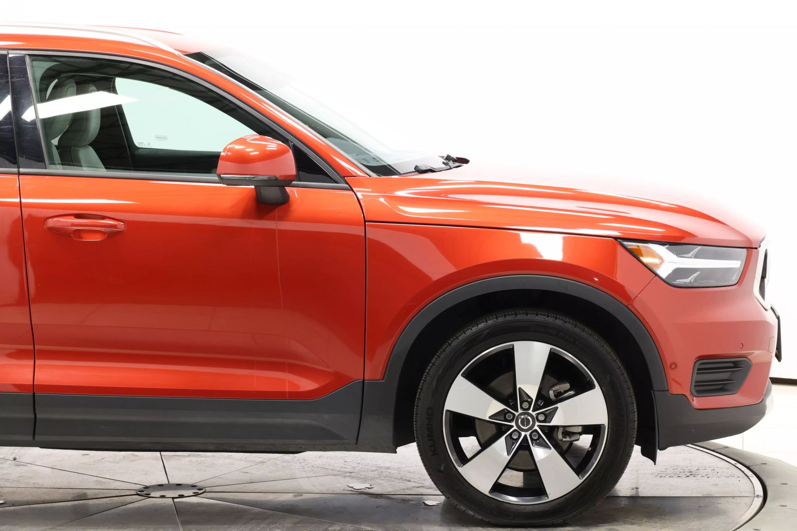 2019 Volvo Xc40 - Image 62