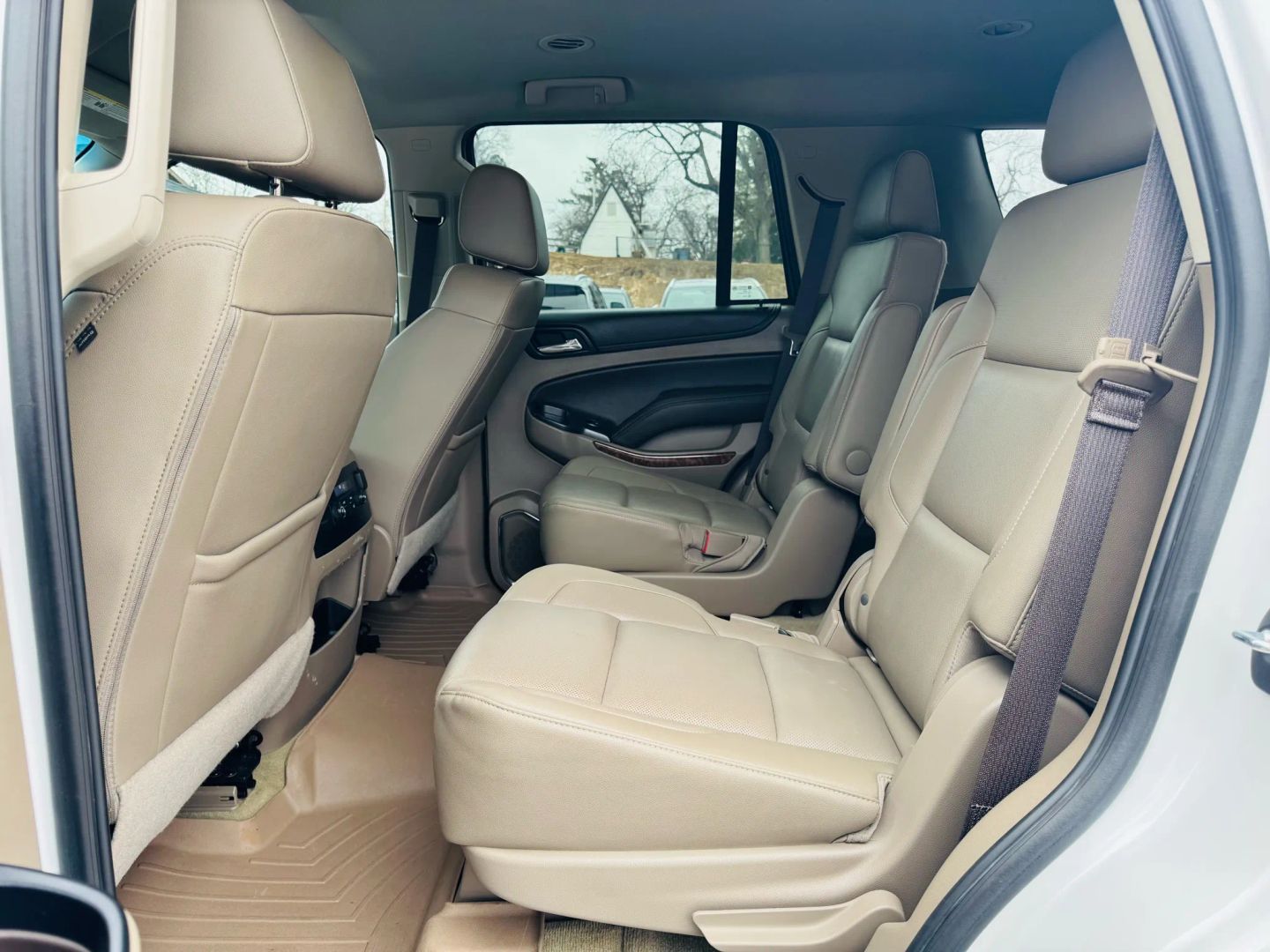 2017 Chevrolet Tahoe - Image 30