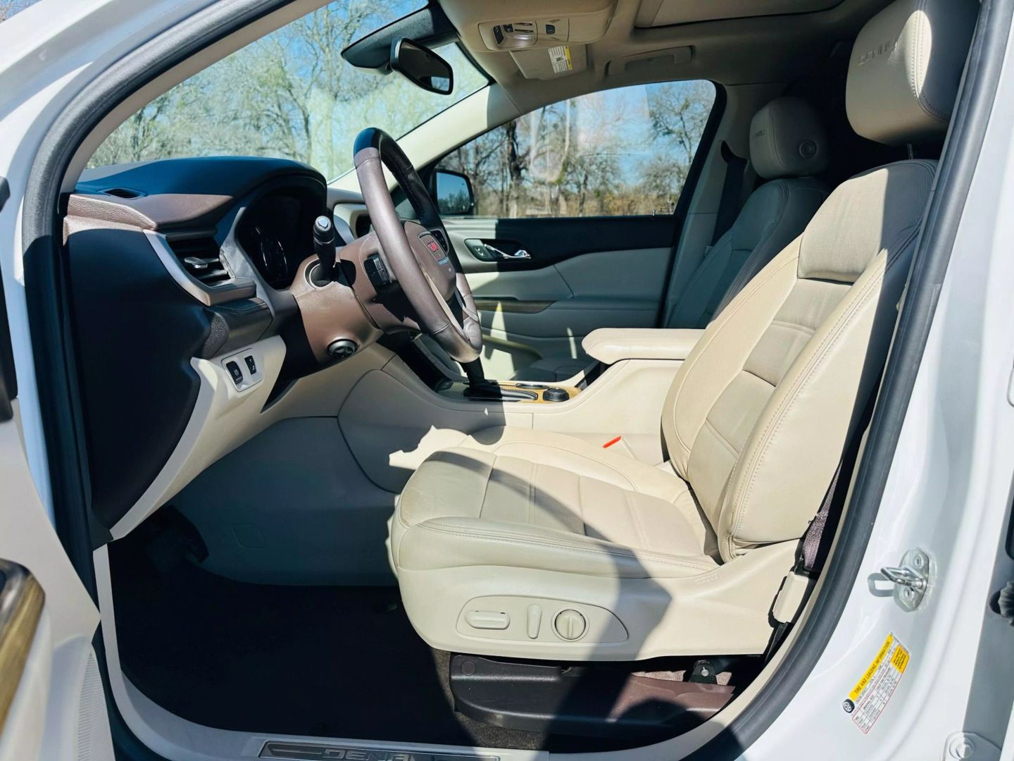 2017 Gmc Acadia - Image 13