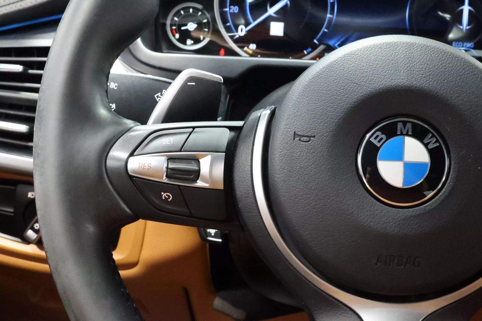 2015 Bmw X6 - Image 23