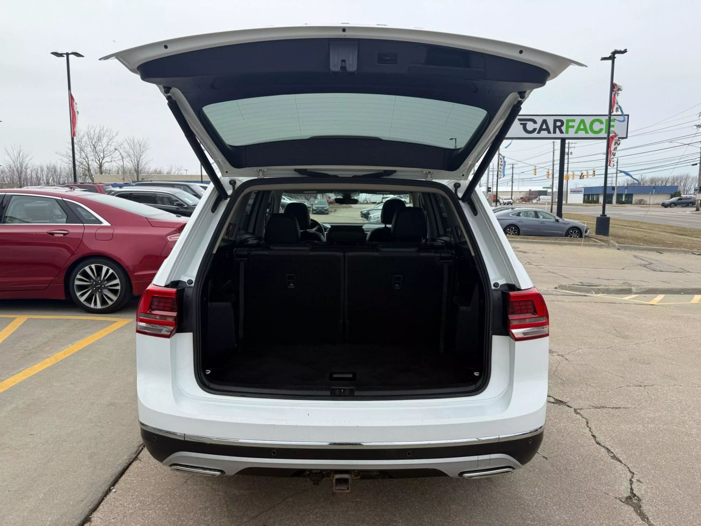 2019 Volkswagen Atlas - Image 11