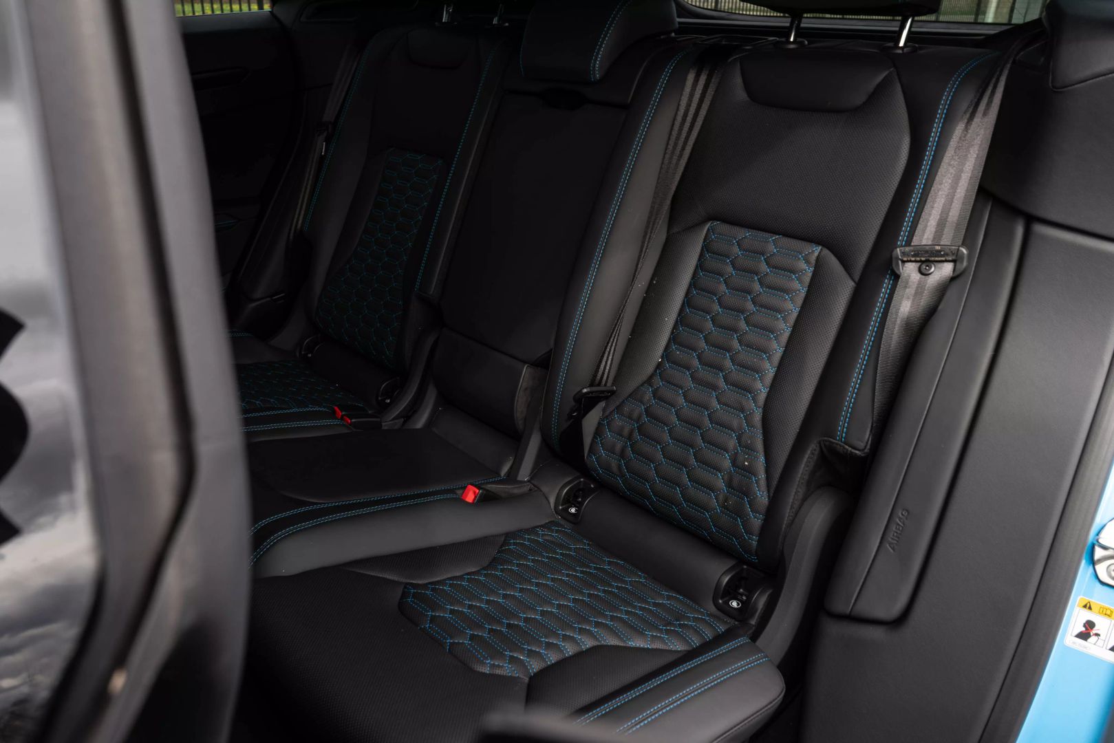 2023 Lamborghini Urus - Image 39