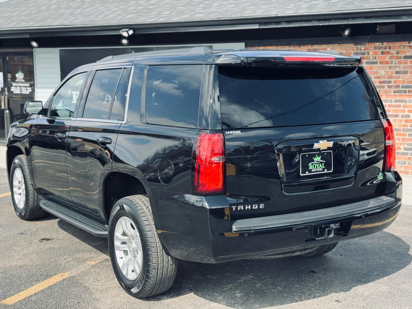 2019 Chevrolet Tahoe - Image 9