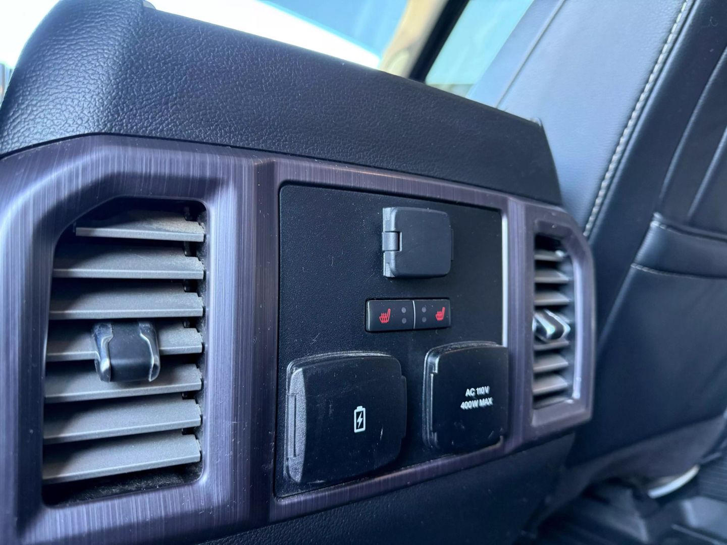 2020 Ford F250 Super Duty Crew Cab - Image 15